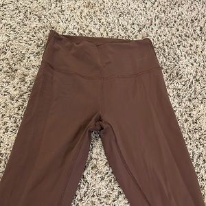 Lululemon Wunder Train High Rise 23”